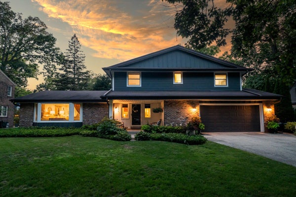 1521 N 122ND ST, MILWAUKEE, WI 53226 - Image c5bd0a0cffcb677c38dade548022dd7b/2467505796