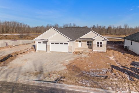 Photo of 338 Rawley Ct, Two Rivers, WI 54241 (MLS # 1947595)