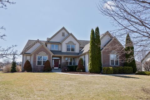 Photo of W130N6631 Daylily Dr, Menomonee Falls, WI 53051 (MLS # 1920267)