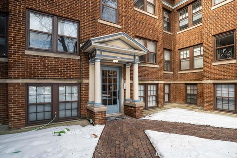 Photo of 2535 N Downer Ave, Milwaukee, WI 53211 (MLS # 1948312)
