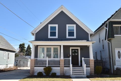 Photo of 2322 S Lenox St, Milwaukee, WI 53207 (MLS # 1954006)