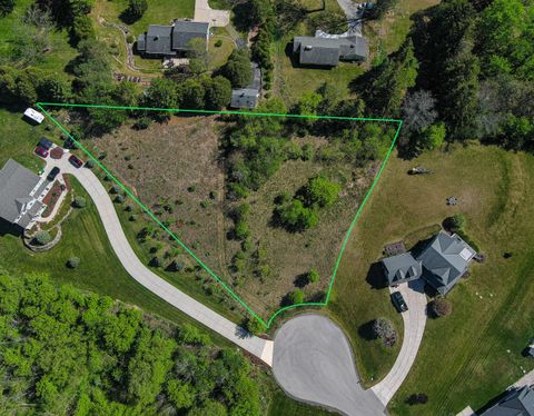 Photo of Lt5 S Manor Ct, Germantown, WI 53022 (MLS # 1963849)