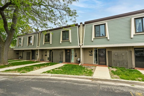 Photo of 3333 5th Ave, South Milwaukee, WI 53172 (MLS # 1963000)