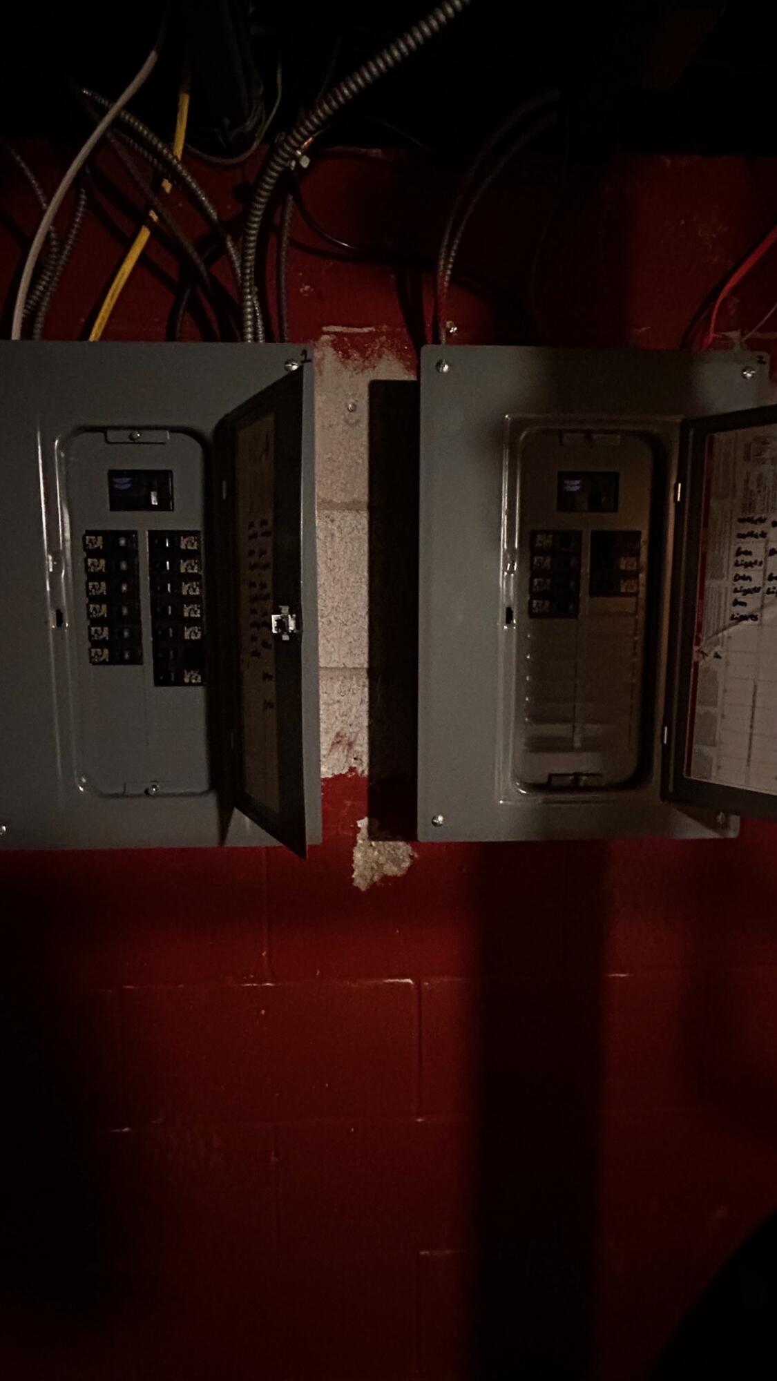 Milwaukee, Wisconsin 53222, United States, 4 Bedrooms Bedrooms, ,3 BathroomsBathrooms,Residential,Active,221770