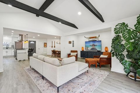 Photo of 6666 N 91st St, Milwaukee, WI 53224 (MLS # 1959096)