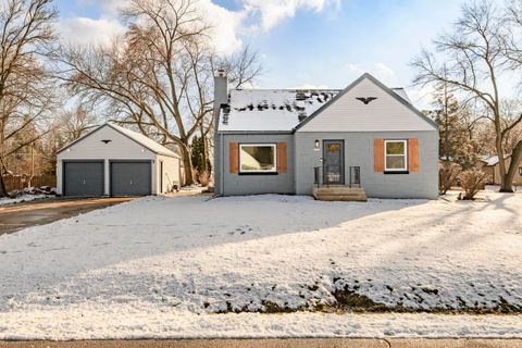 Photo of 12509 W Park Ave, New Berlin, WI 53151 (MLS # 1946965)