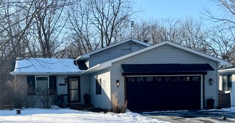 Photo of 9272 11th Ave, Pleasant Prairie, WI 53158 (MLS # 1949549)