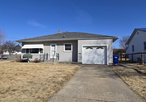 402 Linton St, Viroqua, WI 54665 - MLS#: 1907276