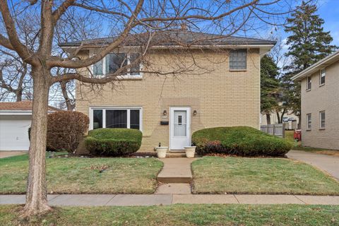 Photo of 3934 E Adams Ave, Cudahy, WI 53110 (MLS # 1946825)