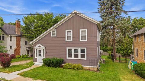 Photo of 204 N Vita Ave, Beaver Dam, WI 53916 (MLS # 1973534)
