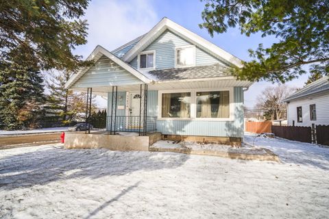 Photo of 11834 W Greenfield Ave, West Allis, WI 53214 (MLS # 1946094)