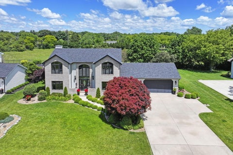 Photo of 4366 86th St, Kenosha, WI 53142 (MLS # 1968614)