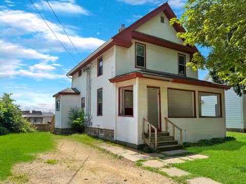 Photo of 519 Hill St, Sparta, WI 54656 (MLS # 1974574)