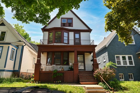 Photo of 2747 N Bremen St, Milwaukee, WI 53212 (MLS # 1964647)