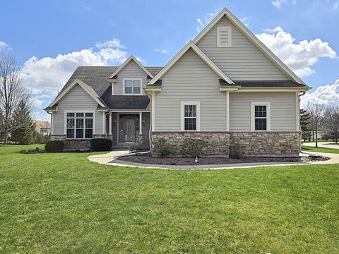 Photo of 9729 W Prairie Grass Way, Franklin, WI 53132 (MLS # 1958719)