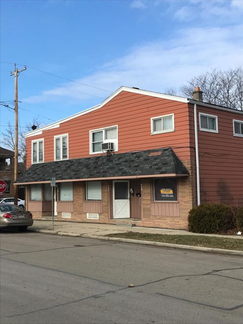 Photo of 920 Romayne Ave, Racine, WI 53402 (MLS # 1962309)