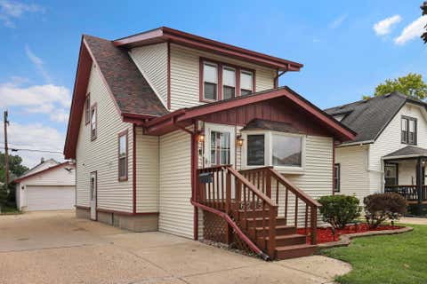 Photo of 6205 33rd Ave, Kenosha, WI 53142 (MLS # 1975377)