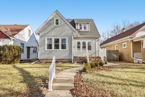 5542 N 40th St, Milwaukee, WI 53209 - #: 1905349