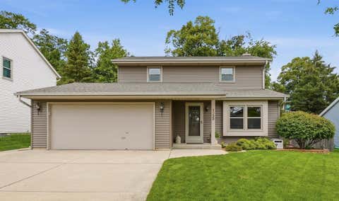 Photo of 1632 Sherman Ave, South Milwaukee, WI 53172 (MLS # 1976076)