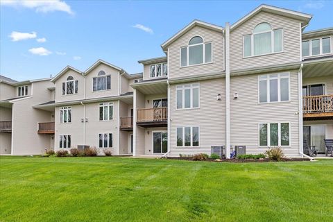 Photo of 769 Green Bay Dr, Mayville, WI 53050 (MLS # 1960482)