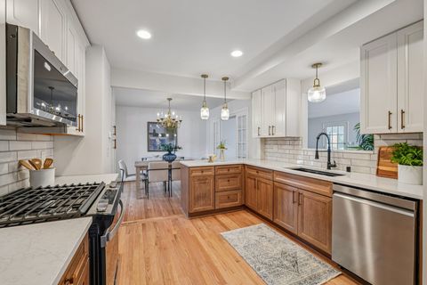 Photo of 2360 N 83rd St, Wauwatosa, WI 53213 (MLS # 1956514)