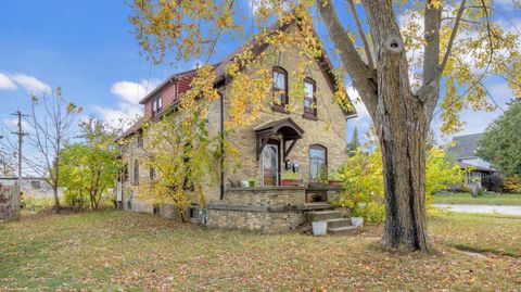 Photo of 473 W Oakland Ave, Port Washington, WI 53074 (MLS # 1939884)