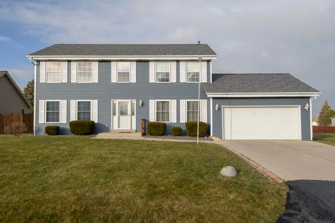 Photo of 3212 Redbird Ln, Caledonia, WI 53402 (MLS # 1945836)