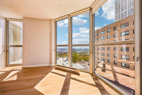 Photo of 1660 N Prospect Ave, Milwaukee, WI 53202 (MLS # 1959248)