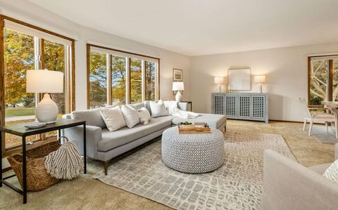 1640 Skyline Dr, Cedarburg, WI 53012 - #: 1941311