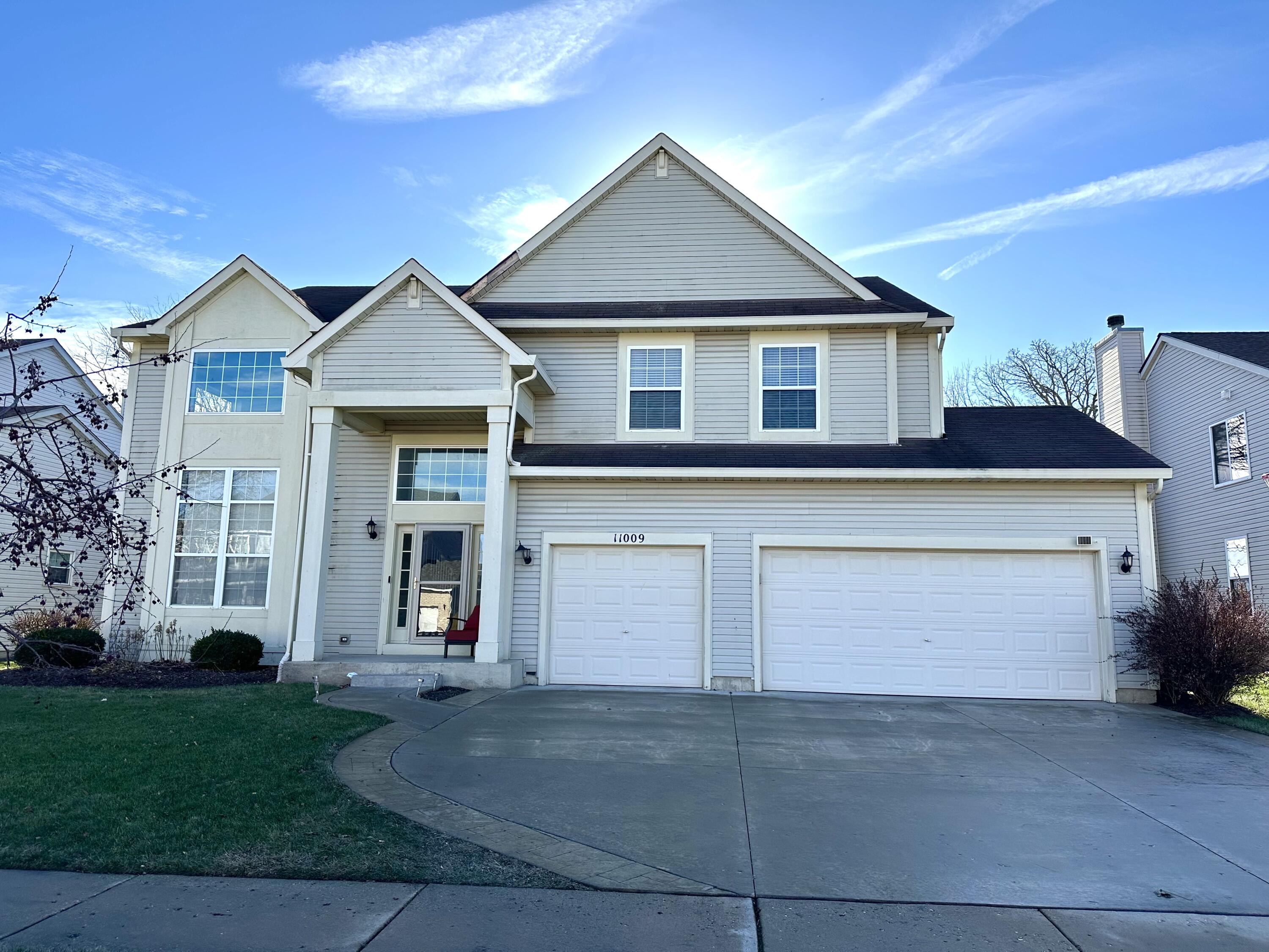 Kenosha, Wisconsin 53142, United States, 6 Bedrooms Bedrooms, ,5 BathroomsBathrooms,Residential,Active,27147