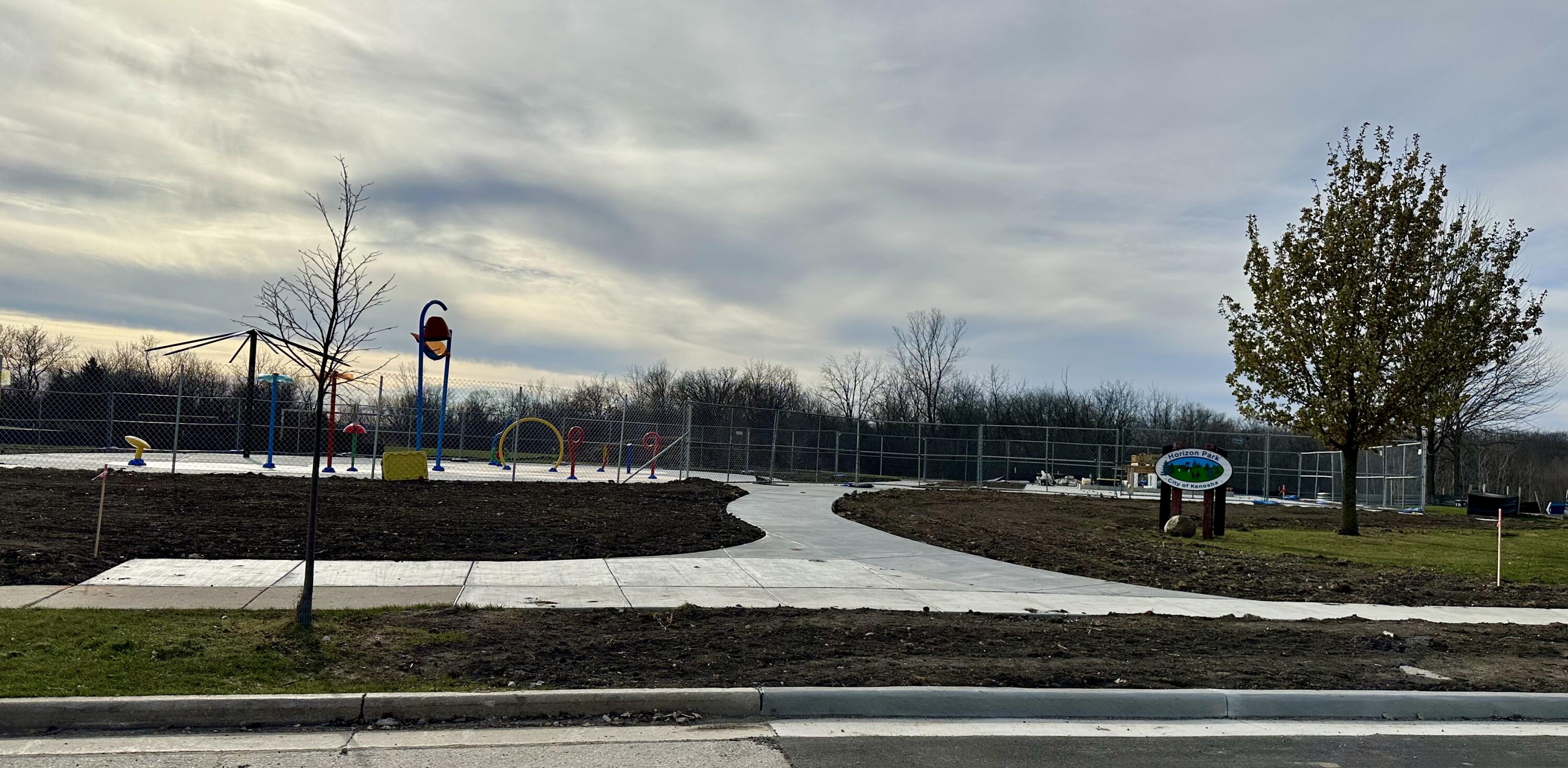 Kenosha, Wisconsin 53142, United States, 6 Bedrooms Bedrooms, ,5 BathroomsBathrooms,Residential,Active,27147