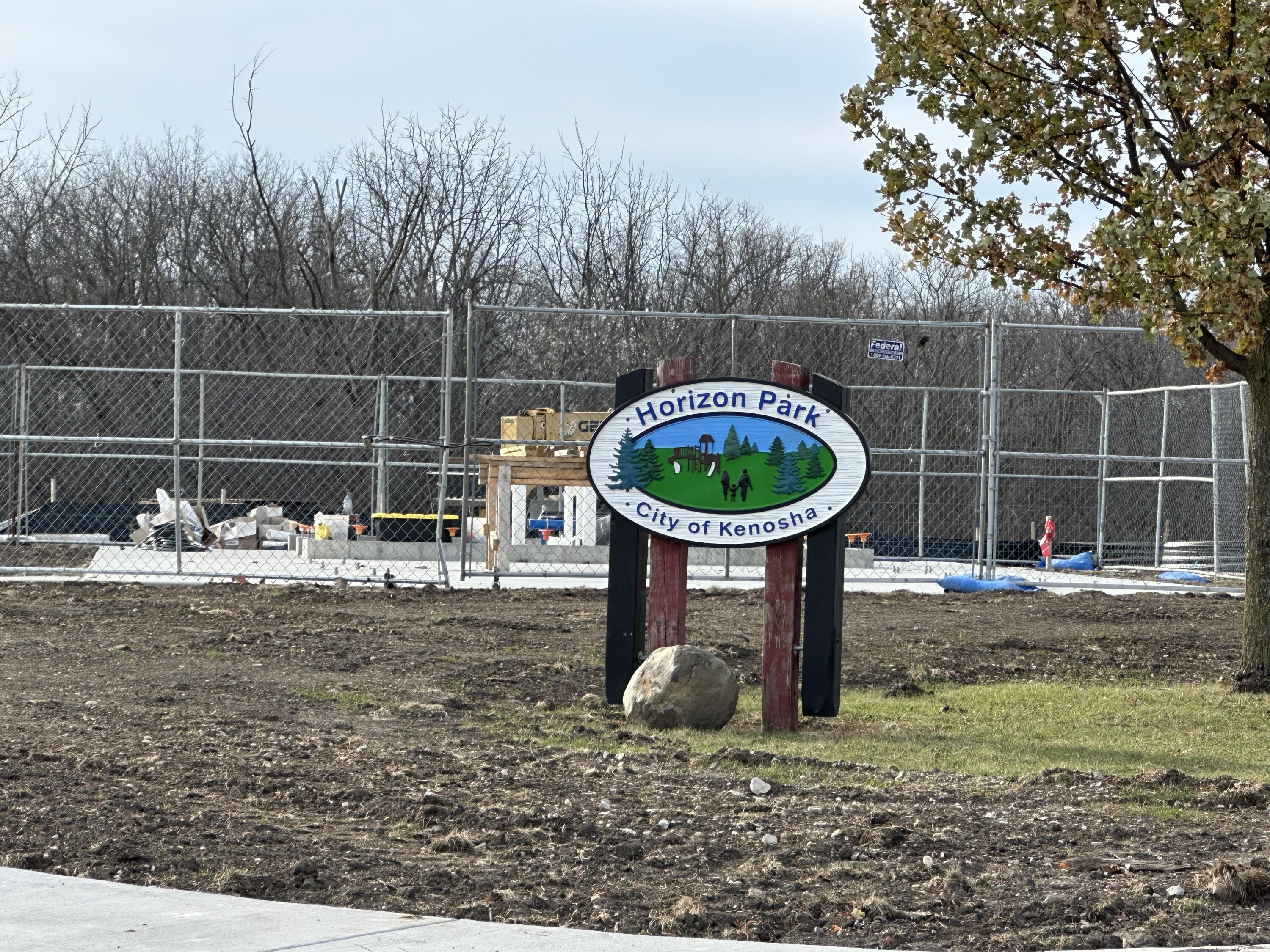 Kenosha, Wisconsin 53142, United States, 6 Bedrooms Bedrooms, ,5 BathroomsBathrooms,Residential,Active,27147