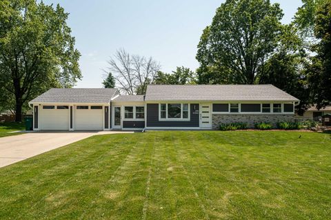 Photo of N88W17643 Christman Rd, Menomonee Falls, WI 53051 (MLS # 1928596)