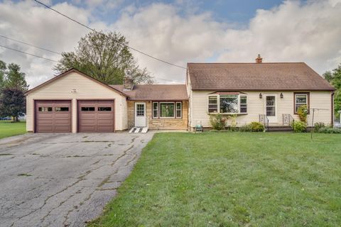 Photo of 3010 100th Ave, Somers, WI 53144 (MLS # 1939139)