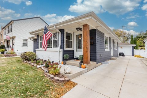 Photo of 2510 N 64th St, Wauwatosa, WI 53213 (MLS # 1954226)