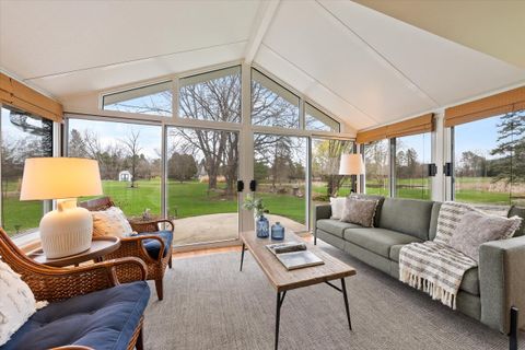 Photo of 1528 W Homestead Trl, Mequon, WI 53092 (MLS # 1915323)