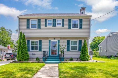 Photo of 712 Caroline St, Janesville, WI 53545 (MLS # 1963093)