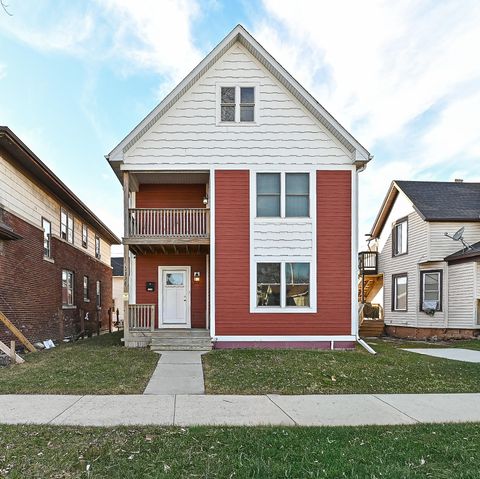 Photo of 1538 Packard Ave, Racine, WI 53403 (MLS # 1947205)