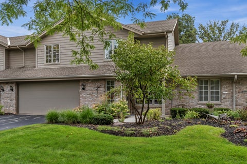 Photo of 3800 Yukon Rd, Brookfield, WI 53045 (MLS # 1981979)