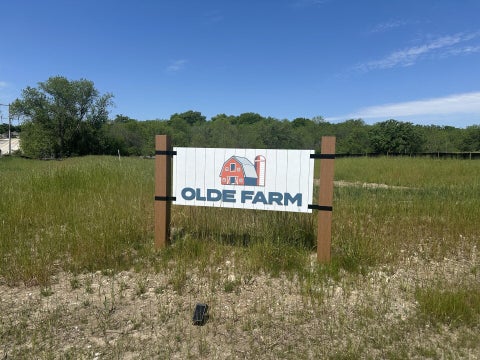 Photo of Lt4 Overton Ave, Waukesha, WI 53188 (MLS # 1980493)