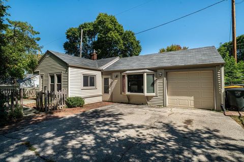 Photo of 744 N 115 St, Wauwatosa, WI 53226 (MLS # 1936221)