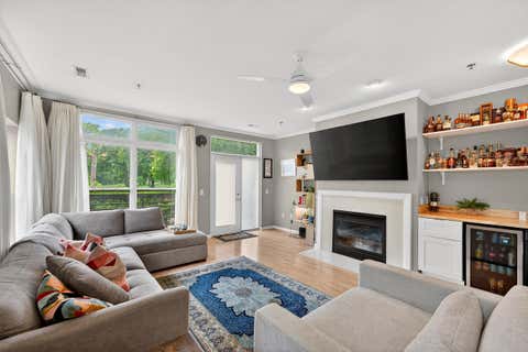 Photo of 1220 E Locust St, Milwaukee, WI 53212 (MLS # 1966192)