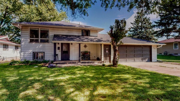 510 N HIGH ST, FORT ATKINSON, WI 53538 - Image ccea9a5d70fb8404a3033ecfbb47a284/3250215762