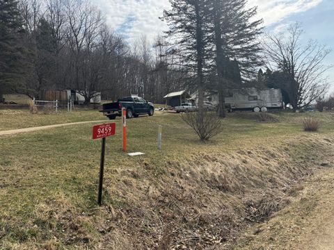 Photo of 9459 Marigold Ave, Portland, WI 54619 (MLS # 1955404)