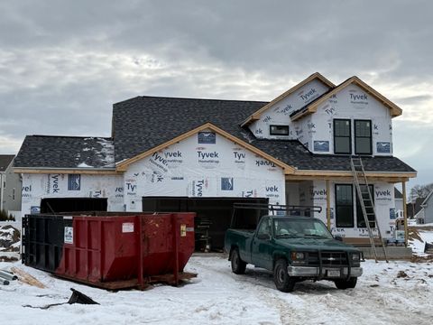 Photo of 1499 Patton Dr, Hartford, WI 53027 (MLS # 1950243)