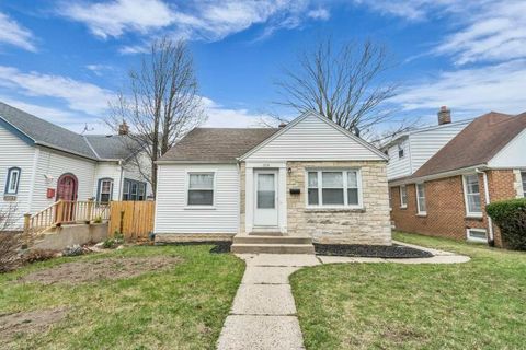 MLS: 1915251
