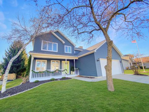 Photo of 4327 29th St, Kenosha, WI 53144 (MLS # 1944197)