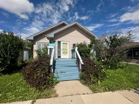 Photo of 2328 21st St, Racine, WI 53403 (MLS # 1984937)