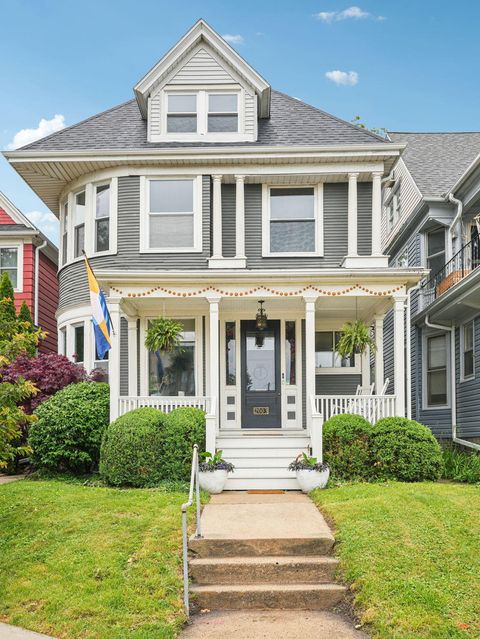 Photo of 2003 N Bartlett Ave, Milwaukee, WI 53202 (MLS # 1923454)