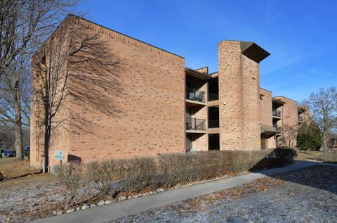 Photo of 8735 N 72nd St, Milwaukee, WI 53223 (MLS # 1947692)